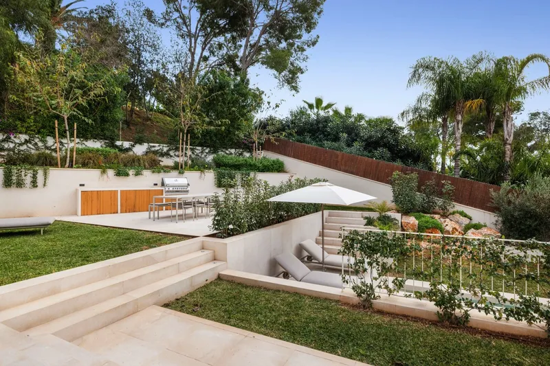 Newly constructed contemporary villa with panoramic vistas for sale in Portals Nous — photo 12