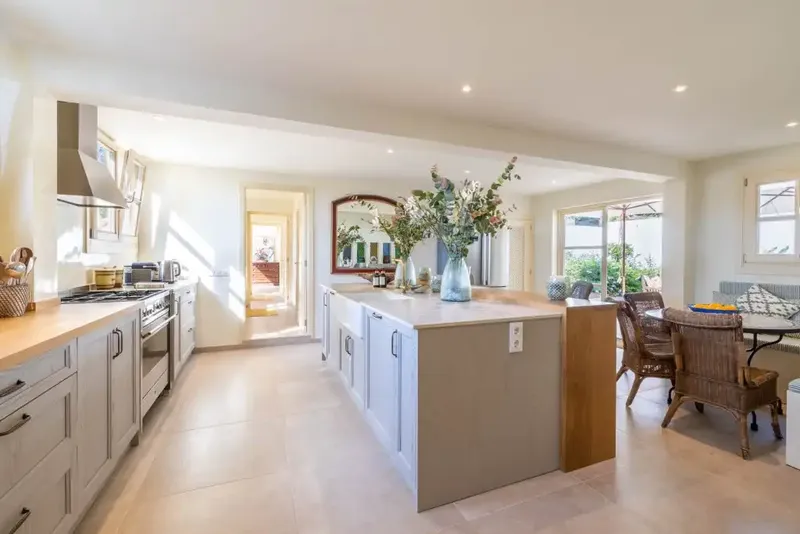 This large family villa is for sale in the seaside village of Font De Sa Cala, near the castle town of Capdepera — photo 10