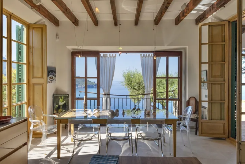 Spectacular House on the North Coast with Impressive Views — photo 10