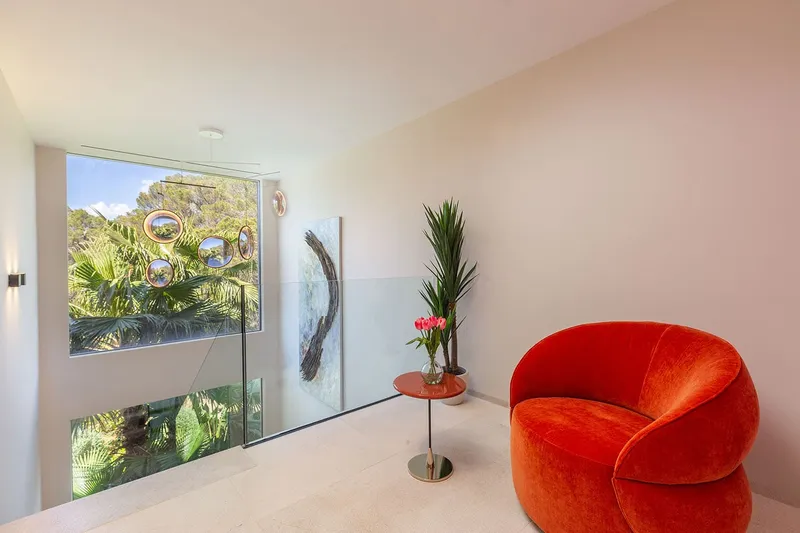 Modern luxury villa in a central location, ready for first occupancy — photo 9