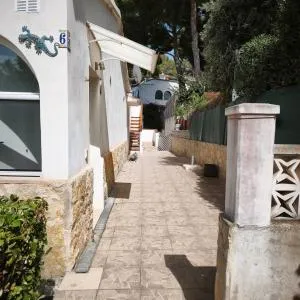 Single family house - Calvià (Costa de la Calma), Built Surface 100m2, Plot Surface 319.99m2, 3... — photo 2