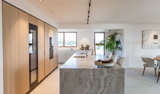 Renovated penthouse with panoramic terraces overlooking Palma — photo 9