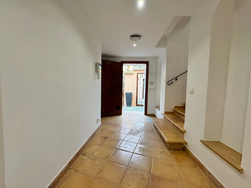 Sold - Villa in residential complex Nova Santa Ponsa / Port Adriano — photo 9