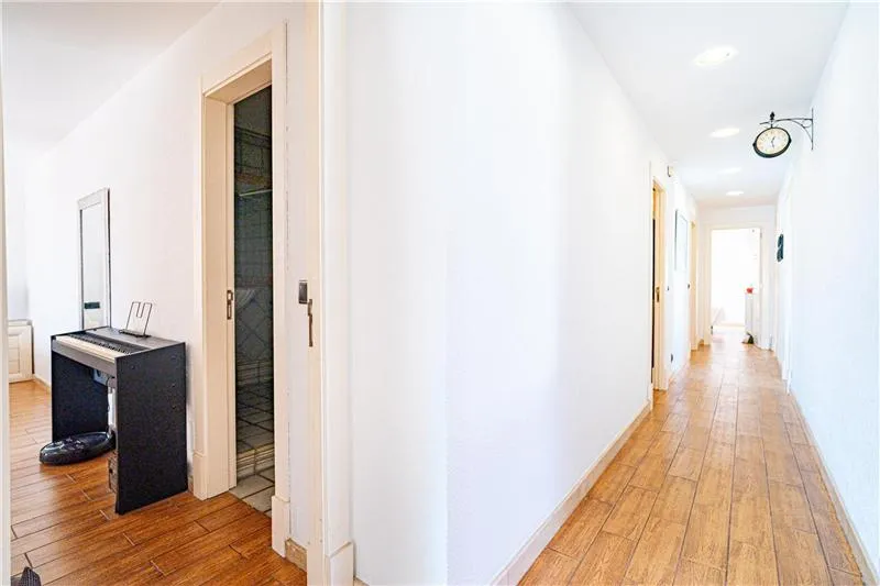 Penthouse with a 106 m² terrace just 50 metres from the beach — photo 8