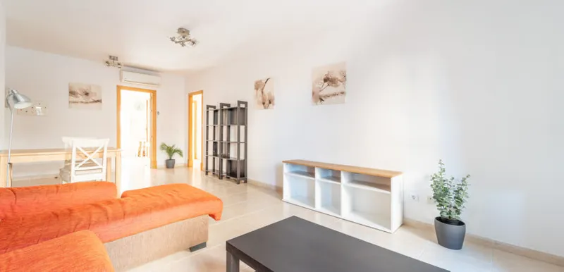 Apartment for sale in Campos, 75 m² with large terrace — photo 4