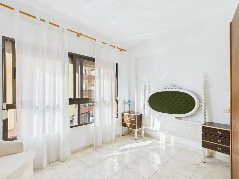 Three-Bedroom Apartment with Private Terrace in Tranquil Area of Son Espanyolet — photo 2