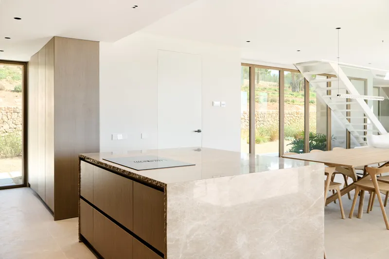 New-build villa with a modern design and spectacular views in Puntiró - Marcel Remus Real Estate — photo 11