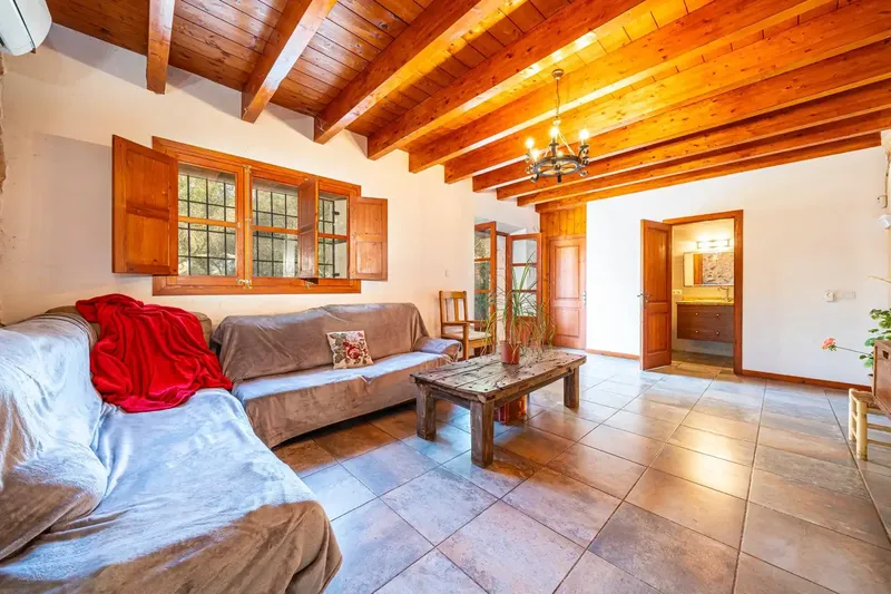 Charming country villa in Campos (Balearic Islands) on a 12,000 m2 plot with 340 m2 of built area, private pool and — photo 8