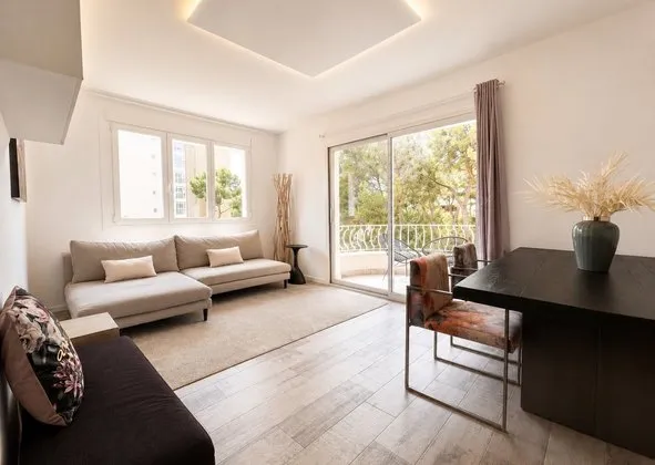 Flat / apartment in Illetes, Calvià — photo 1