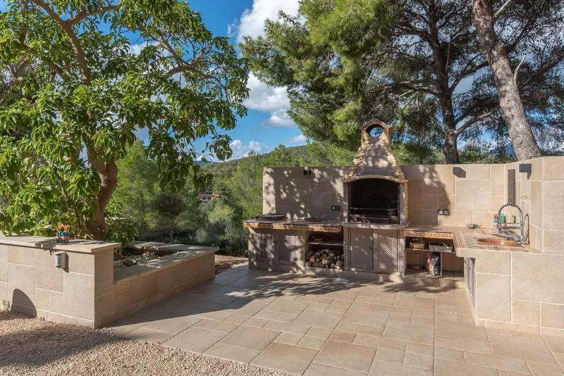Sold!! Finca with a large lot and pool in Calvia — photo 3