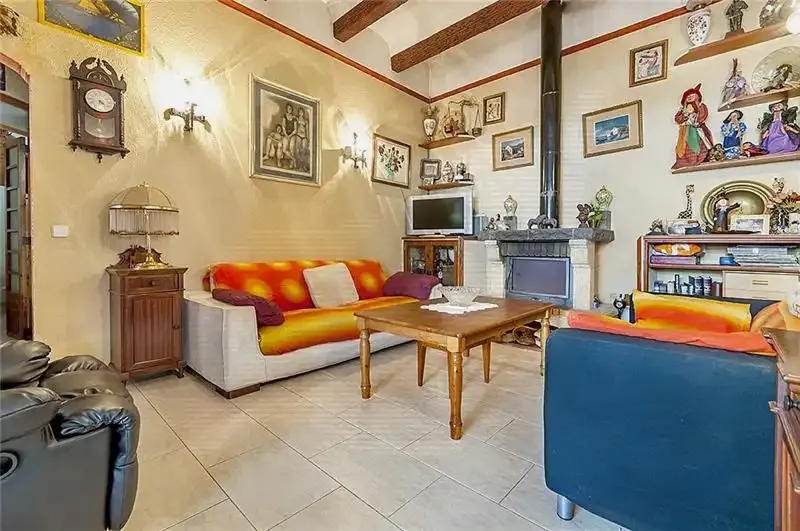 House in El Molinar, very close to the sea, spacious and excellent south orientation — photo 10
