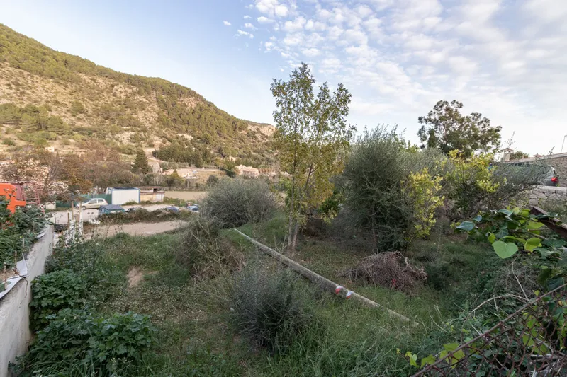 Constructible Urban Plot with Beautiful Views in a quiet street — photo 1