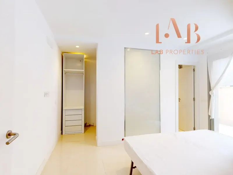 New-build commercial premises for sale, completed in 2022, fully fitted out and with the possibility of a change of use to residential, subject to the corresponding — photo 7