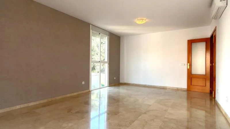 Apartment in Palma de Mallorca, Son Dameto area — photo 2