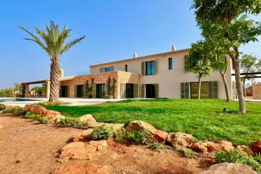 Llucmajor, modern finca in the countryside close to Llucmajor — photo 1