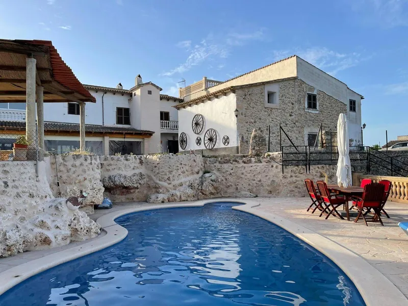 Rustic Finca in Lloret de Vista Alegre — photo 4