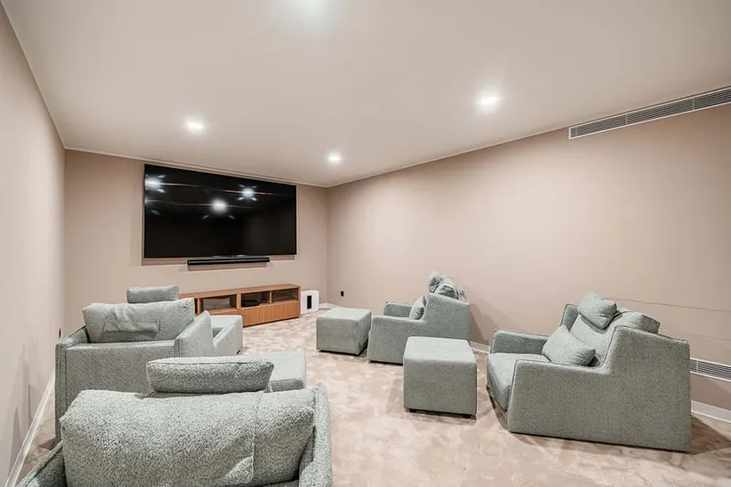 Luxury New Build Portals — photo 12