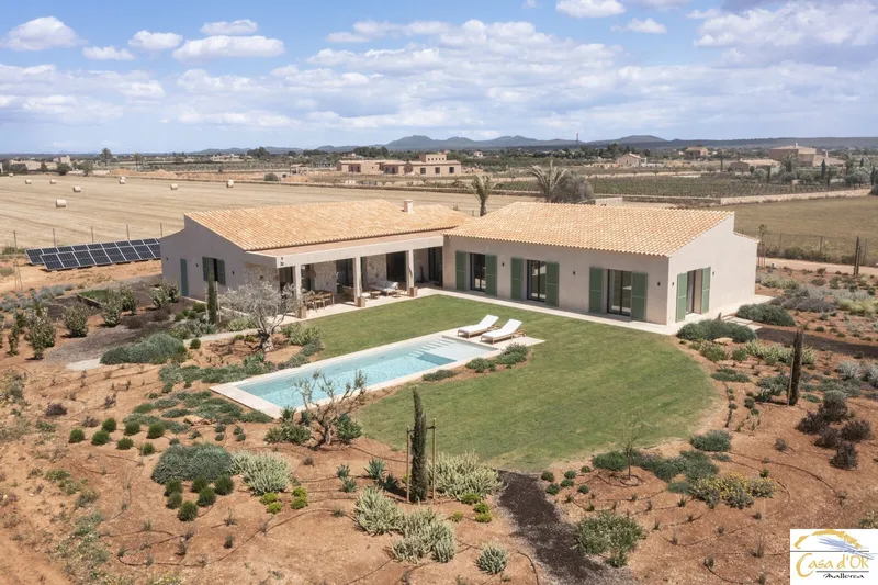 Contemporary Luxury Finca with Saltwater Pool and Panoramic Views near Es Trenc — photo 3