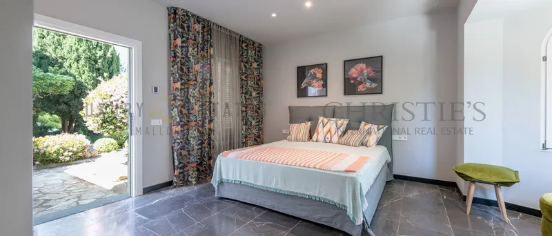 Villa in Son Font with large garden and sea views — photo 8