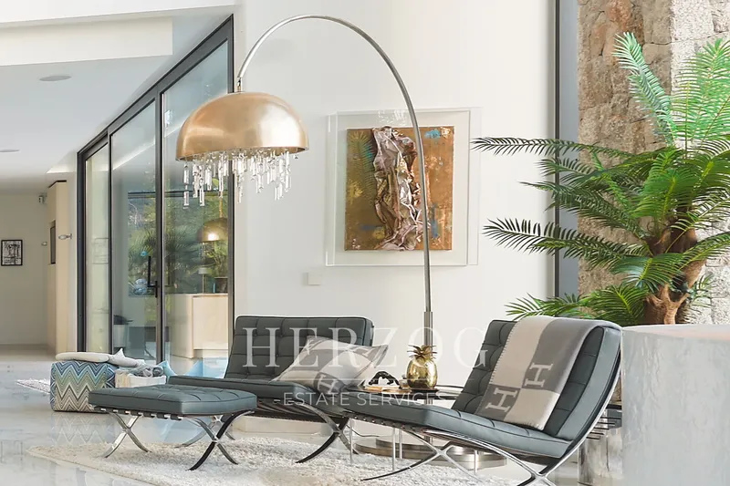 Timeless villa with large plot in a privileged location in Nova Santa Ponsa — photo 10