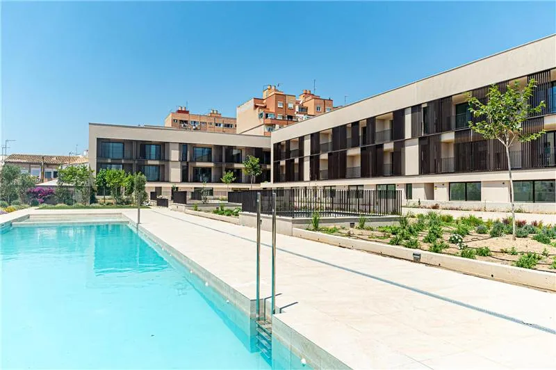 Brand-New Apartment with Terrace and Swimming Pool in Palma — photo 1