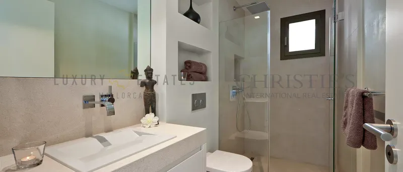 Designer villa in Puerto de Andratx with fantastic sea views in Cala Llamp — photo 11
