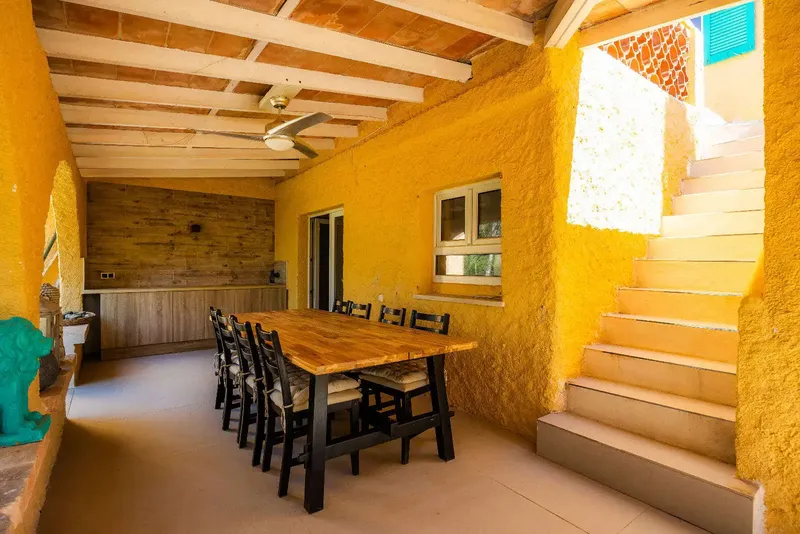 Located in the quiet residential area of Betlem, near the picturesque coastal town of Colònia de Sant Pere (municipality of Artà), it is — photo 10