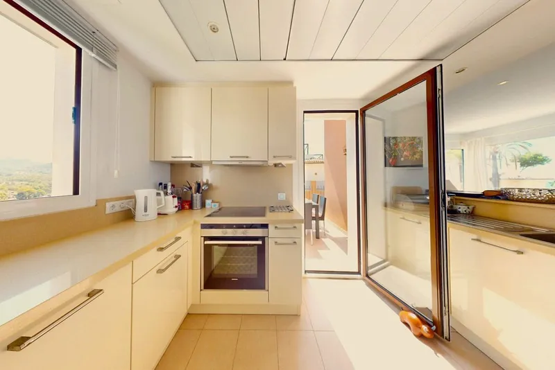 Townhouse in Camp de Mar - Terrace with beautiful view — photo 9
