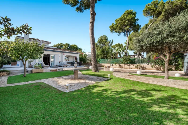 Detached villa in El Toro with garden and terrace — photo 1