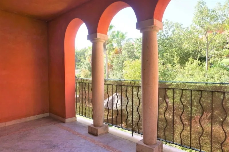 Row house within walking distance to the beach in Santa Ponsa — photo 11