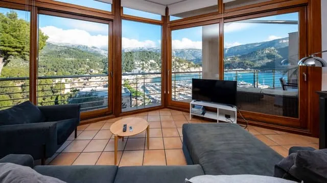 Villa for sale in Puerto de Soller / Port de Soller, Sóller, Mallorca — photo 4