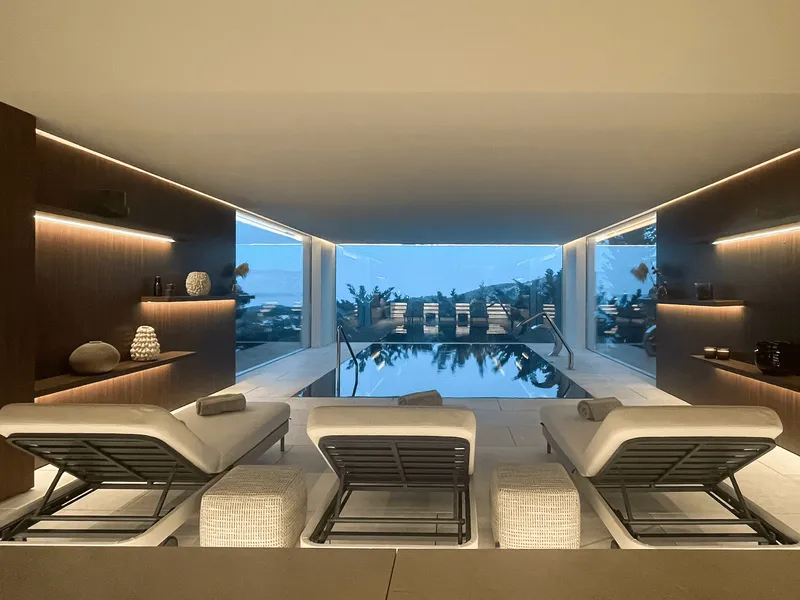 Seasonal rental villa with pool and sea views in Son Vida — photo 12