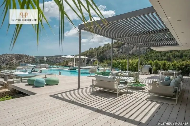 Welcome to one of the most exclusive residences in Mallorca - an architectural masterpiece in Son Vida, the coveted residential neighborhood — photo 1