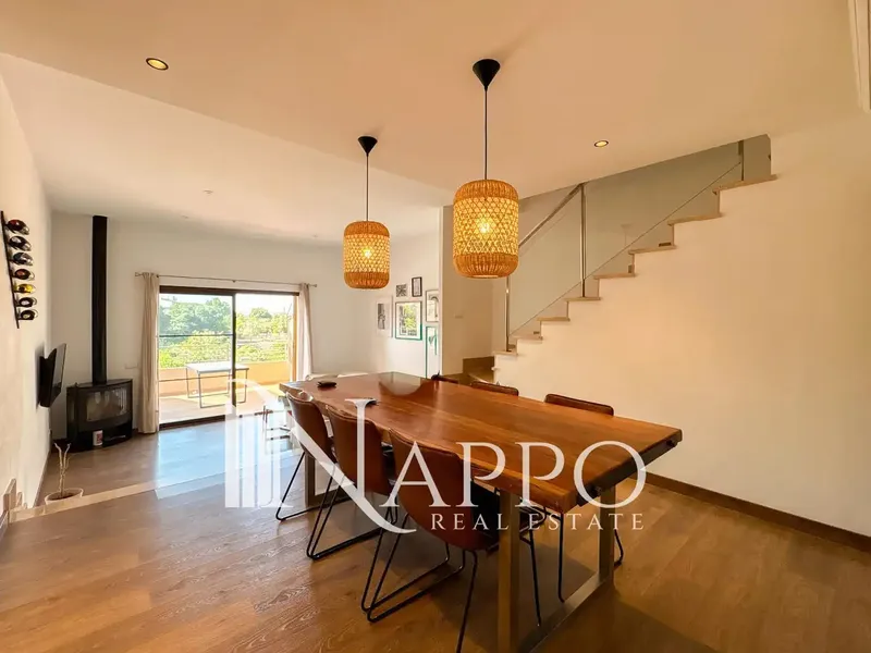 Nappo Real Estate tiene el placer de presentaros este exclusivo dúplex en alquiler en Costitx, una vivienda de 210 m² construidos que reúne  — photo 1