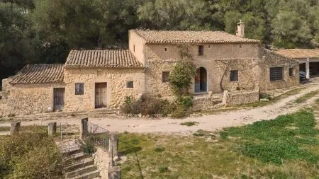 Rustic property - Llucmajor (Llucmajor (Campo)), Built Surface 1132m2, Plot Surface 171521m2, 5... — photo 2