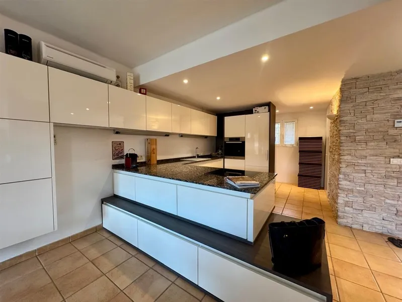 Buy house in golf residential complex Camp de Mar in Camp de Mar — photo 4