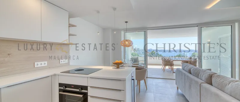 Completely renovated apartment in Illetas with fantastic sea views directly on the sandy beach — photo 7