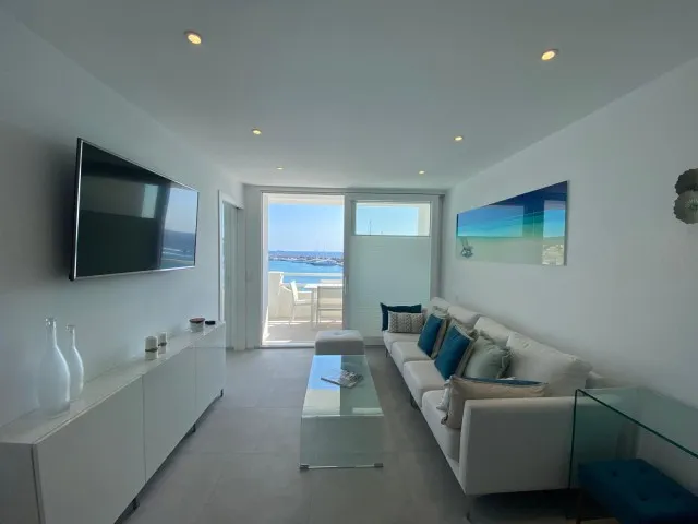 Stylish sea view apartment for sale in El Toro, Southwest Mallorca — photo 2