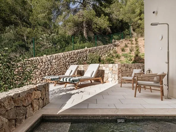 Second floor residence with pool in Cala Major — photo 1