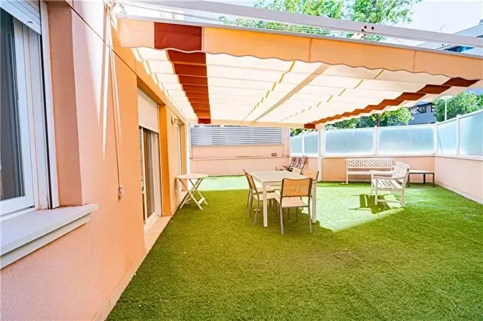 Piso en alquiler de 3 habitaciones en Nord, Bons Aires — photo 1