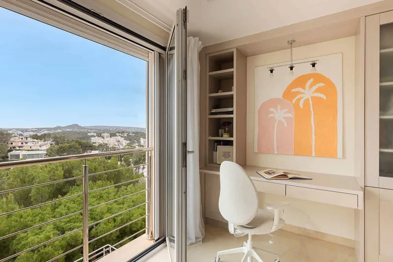 Mediterranean villa with sensational sea views — photo 8