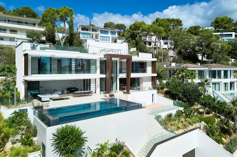 Unique new-build designer villa with fantastic views in Costa d'en Blanes — photo 4