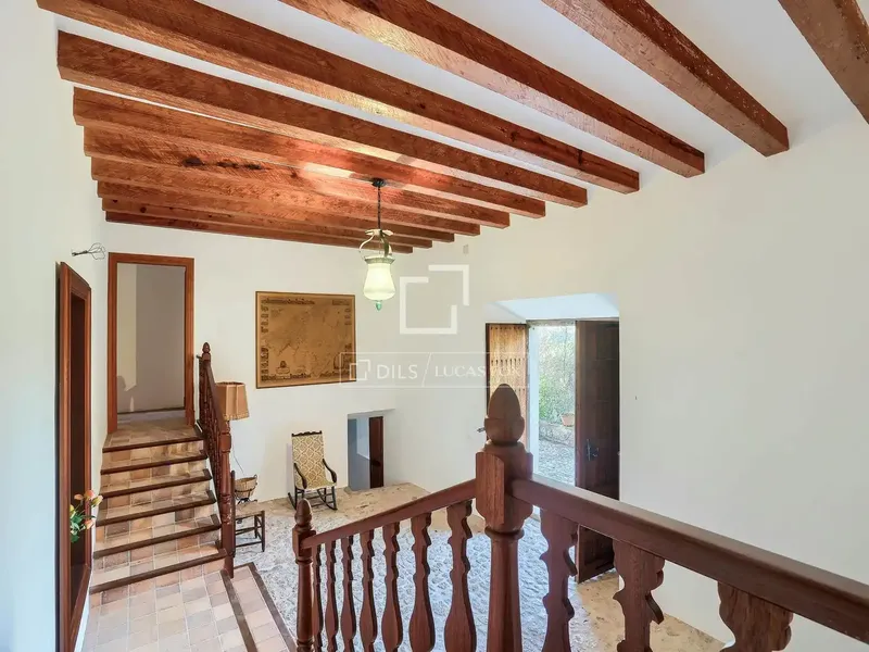 Discover your dream refuge in the serene mountains overlooking the port of Sóller. This magnificent country house is situated on a hillside — photo 10