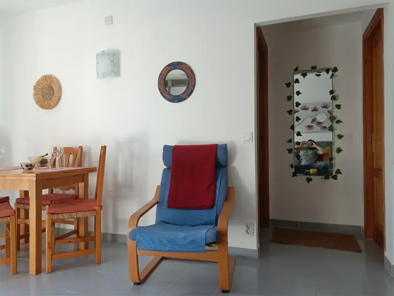 Fully furnished apartment, one bedroom with two 90x190 beds with new visco mattresses. Equipped kitchen. On the rooftop storage — photo 10