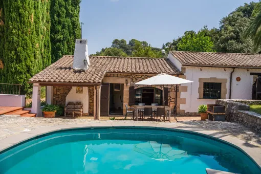 Pollensa, rustic finca on a hillside in absolute tranquility with pool, rental license and close to the old town of Pollensa — photo 2