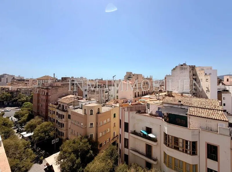 96m² penthouse with 4 rooms, 2 bathrooms & sea views for rent — photo 1