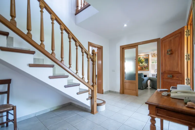 Well-maintained villa for sale within walking distance of the ocean in Sa Rapita — photo 9