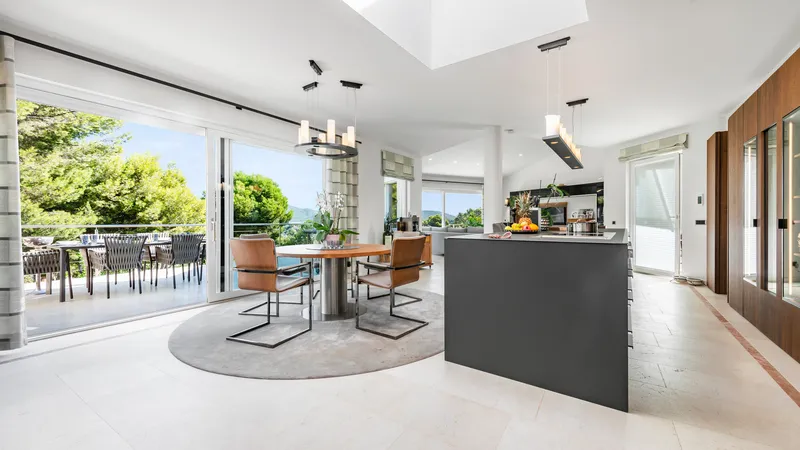 Designer villa in Santa Ponsa with breathtaking views — photo 6