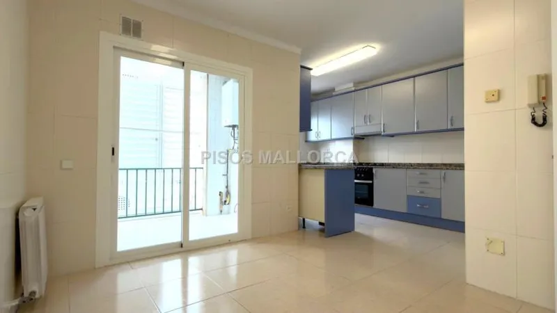 Spacious and bright apartment in Bons Aires — photo 11