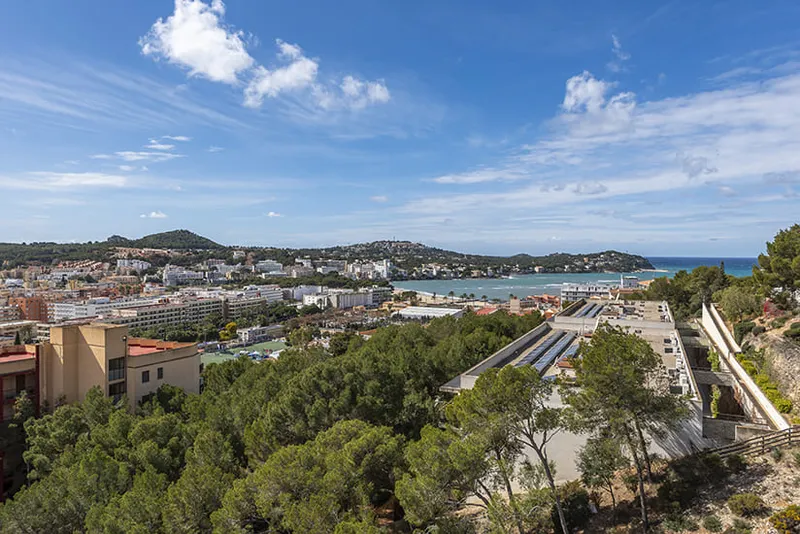 New apartment with panoramic views in Santa Ponsa — photo 2